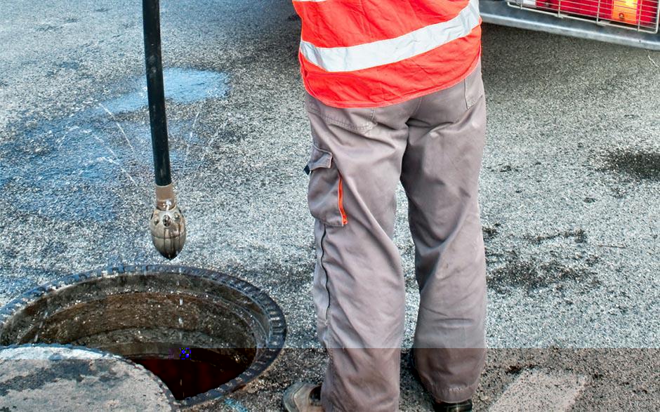 déboucher canalisation tout al egout Montévrain