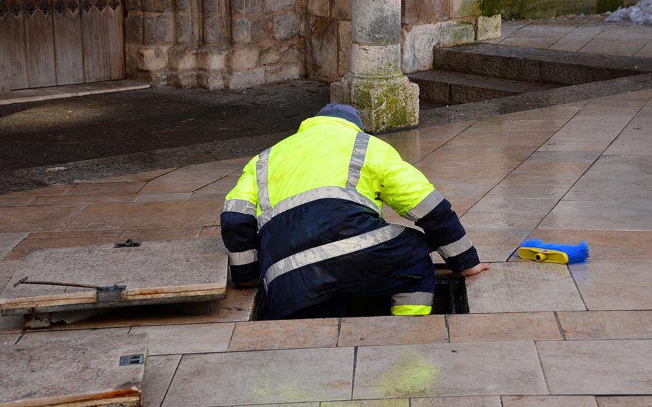 déboucher canalisation egout Étiolles
